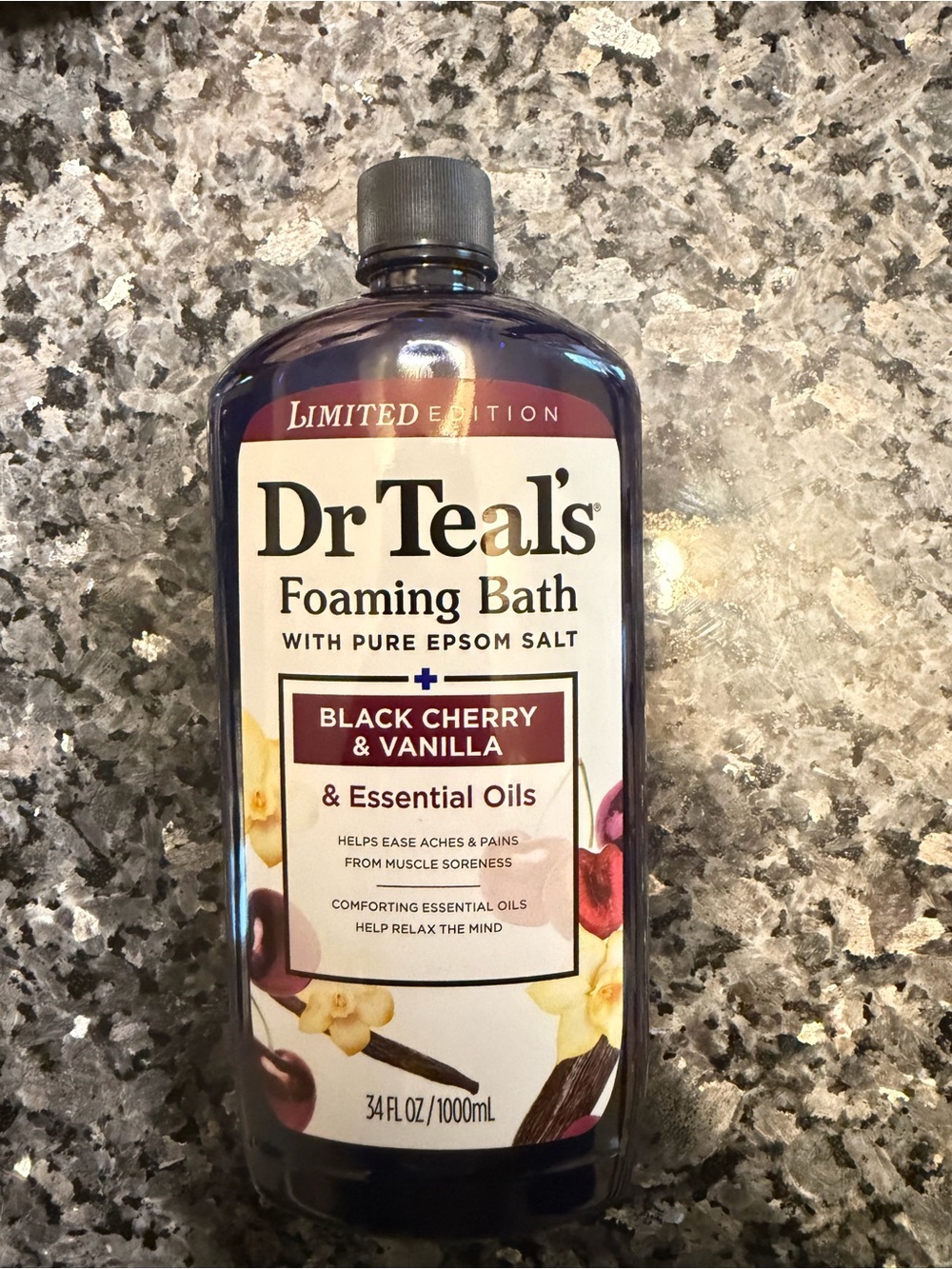 Black Cherry & Vanilla Foaming Bath - Purple